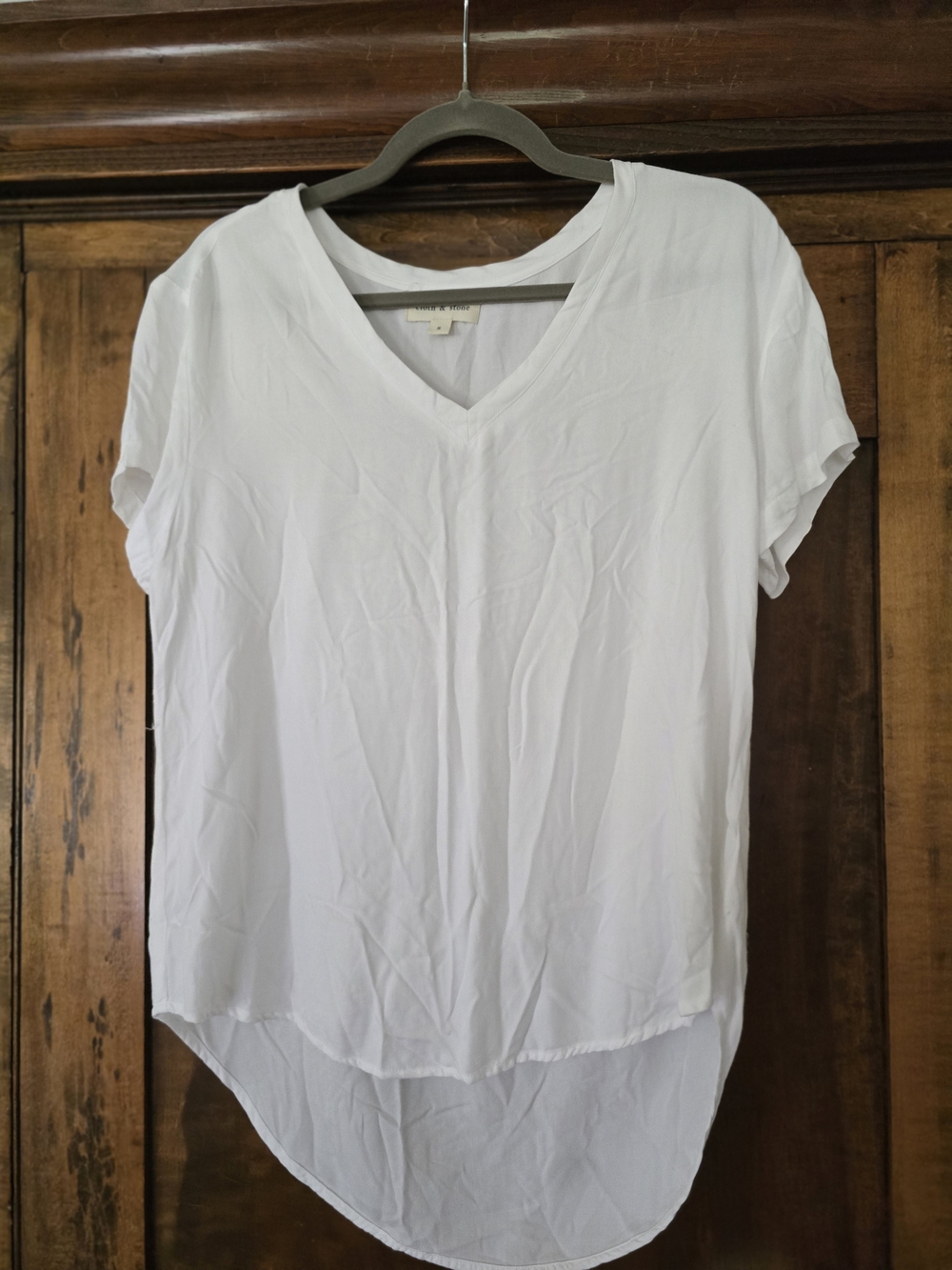 O cloth & stone White V-Neck Short Sleeve Hi-Low Tee Small